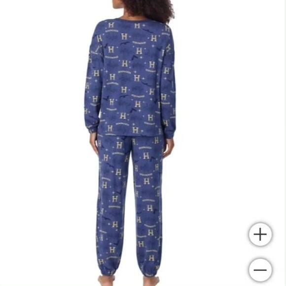 The Wizarding World Of Harry Potter Blue Hogwarts Two Piece PJ Jogger Set Sz.M - Picture 2 of 14